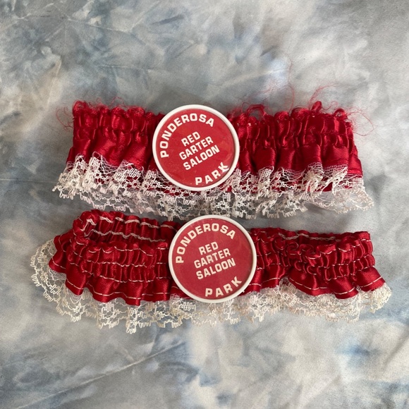VTG Garters from Red Garter Saloon Ponderosa Park SET OF 2 - Picture 2 of 3